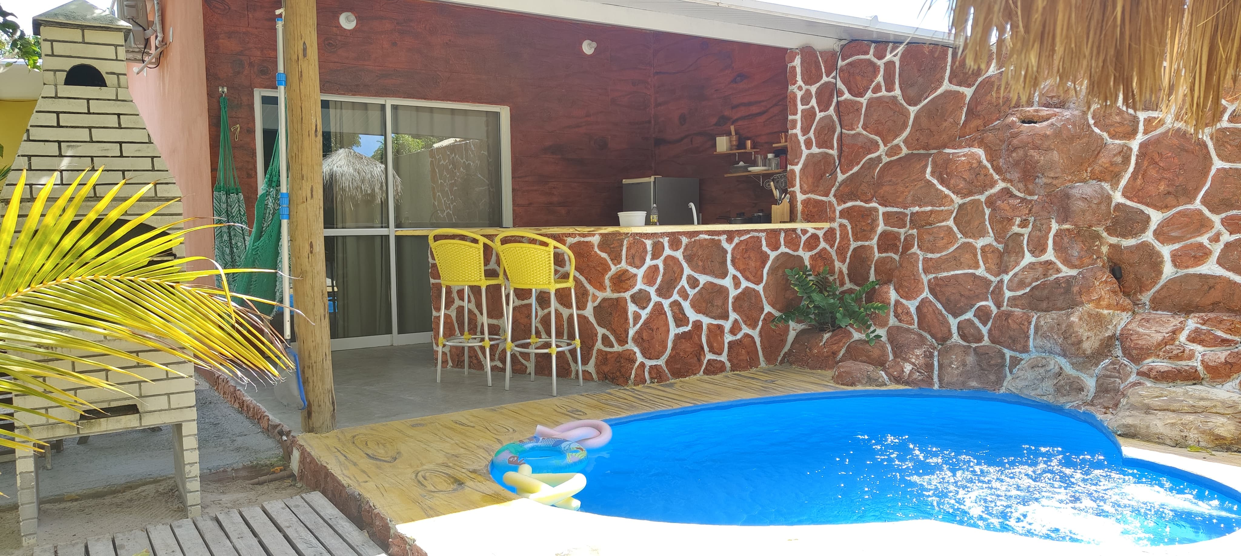 Chalé com Piscina Privativa
