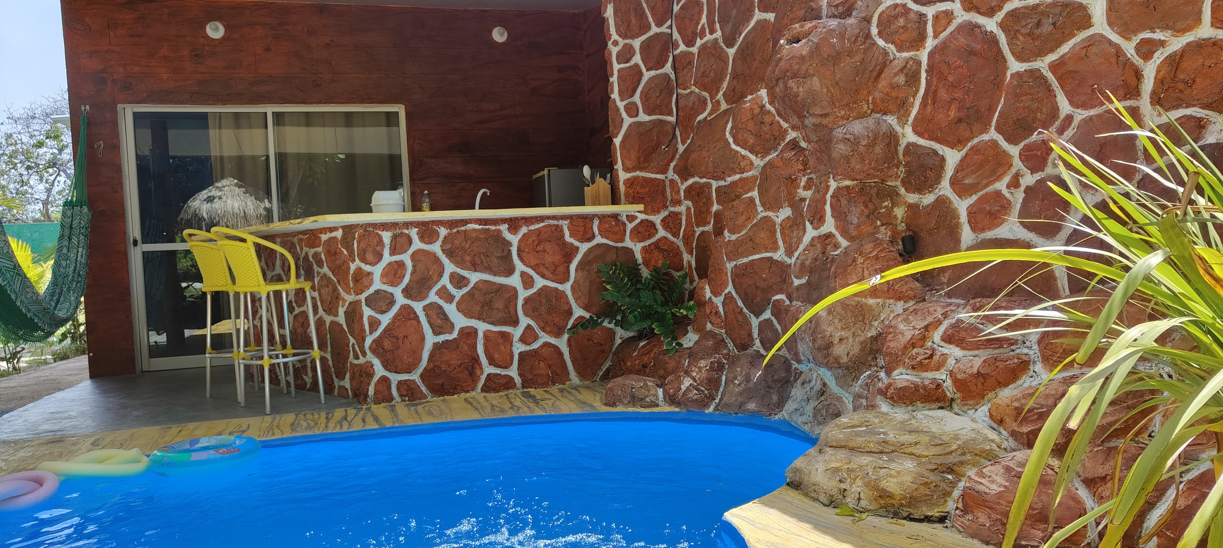 Chalé com Piscina Privativa - Imagem 3