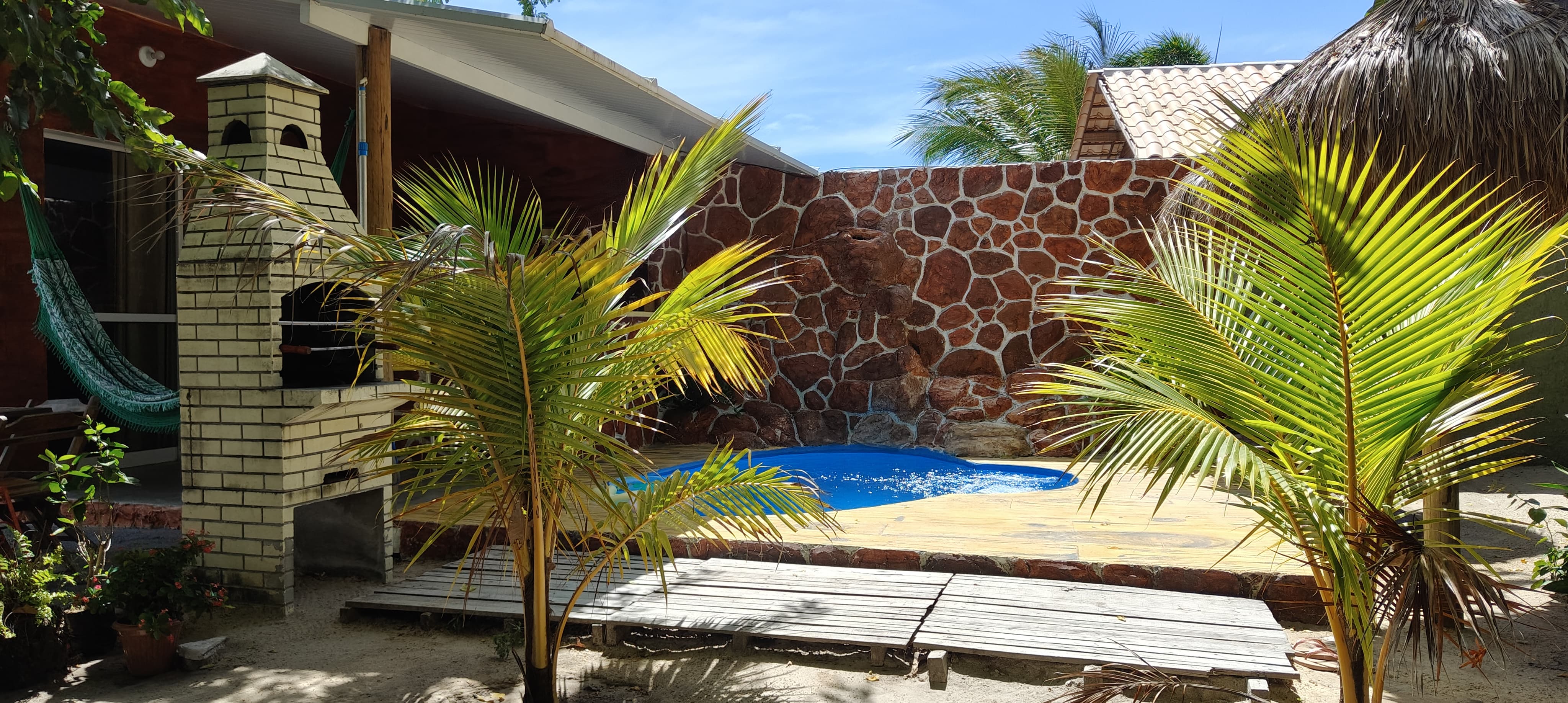 Chalé com Piscina Privativa - Imagem 6