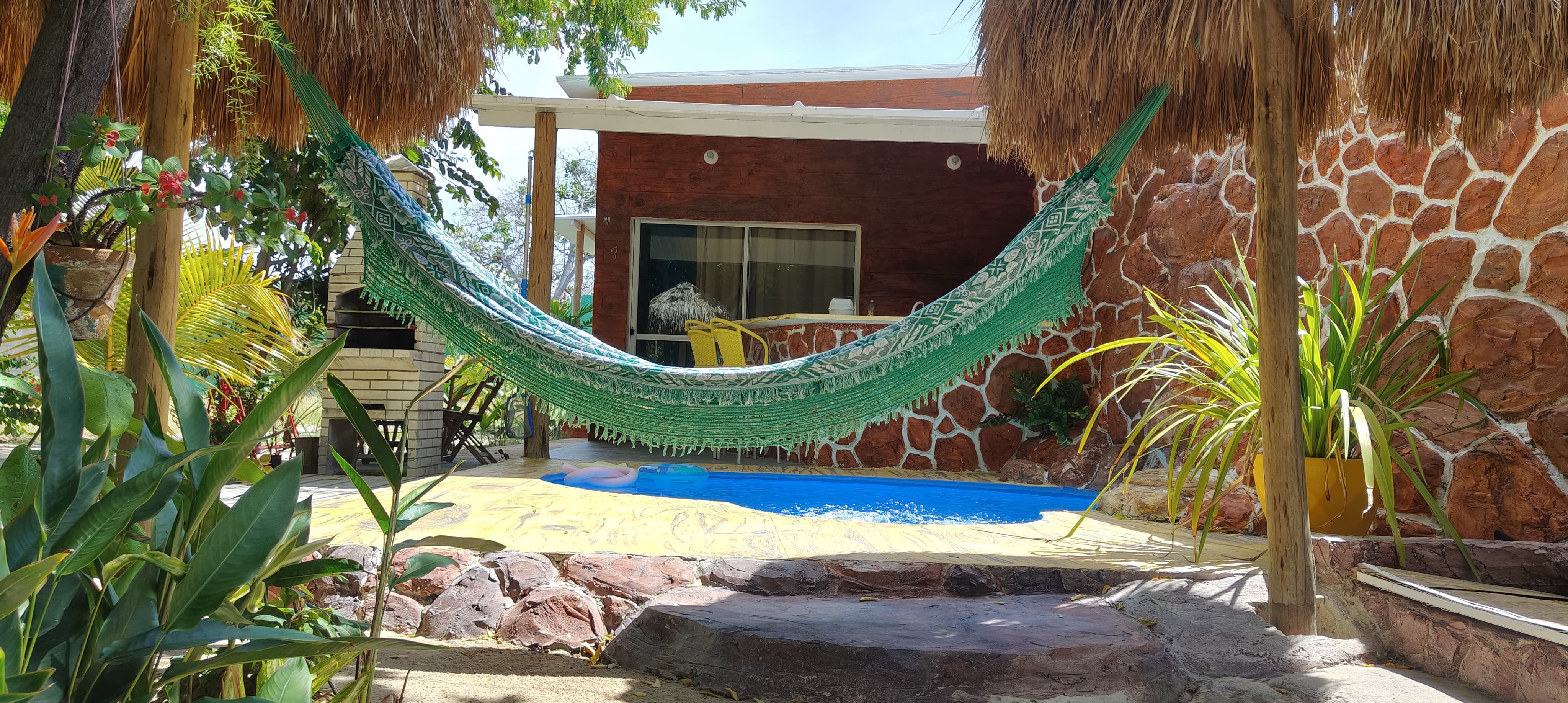 Chalé com Piscina Privativa - Imagem 7